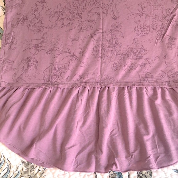 Paper Label Tank Top With Ruffle Hem - Picture 4 of 8